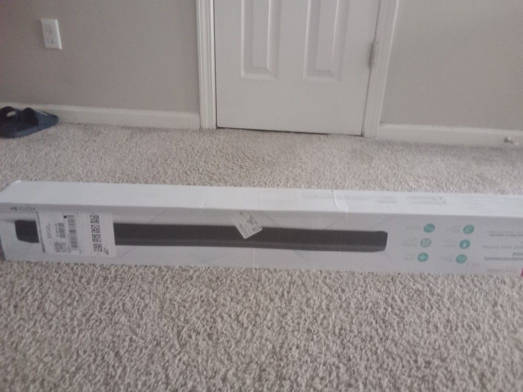 TCL Alto 8+ 2.1 Channel Sound Bar with Built-In Subwoofer – Fire TV Edition