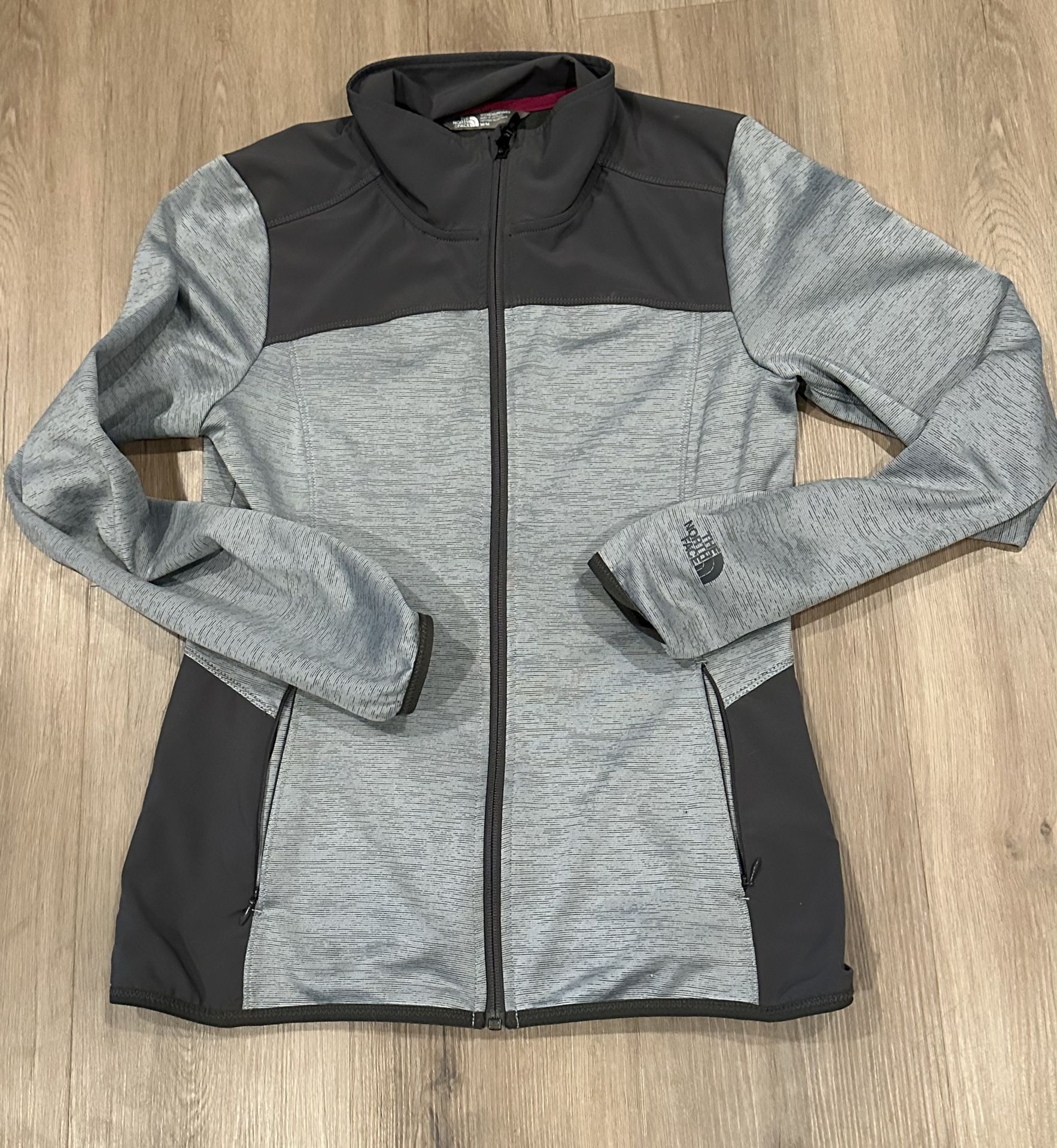 The North Face light Athletic Zip Up Jacket Women’s Medium Gray