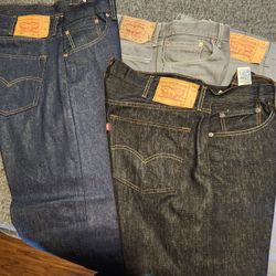 New Levi 501 Regular Fit