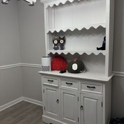 Shelf cabinet