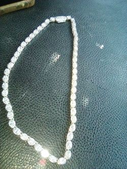 White Gold diamond necklace