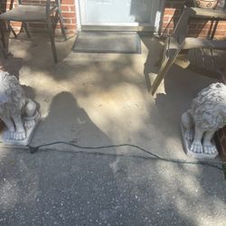 Lion Statues