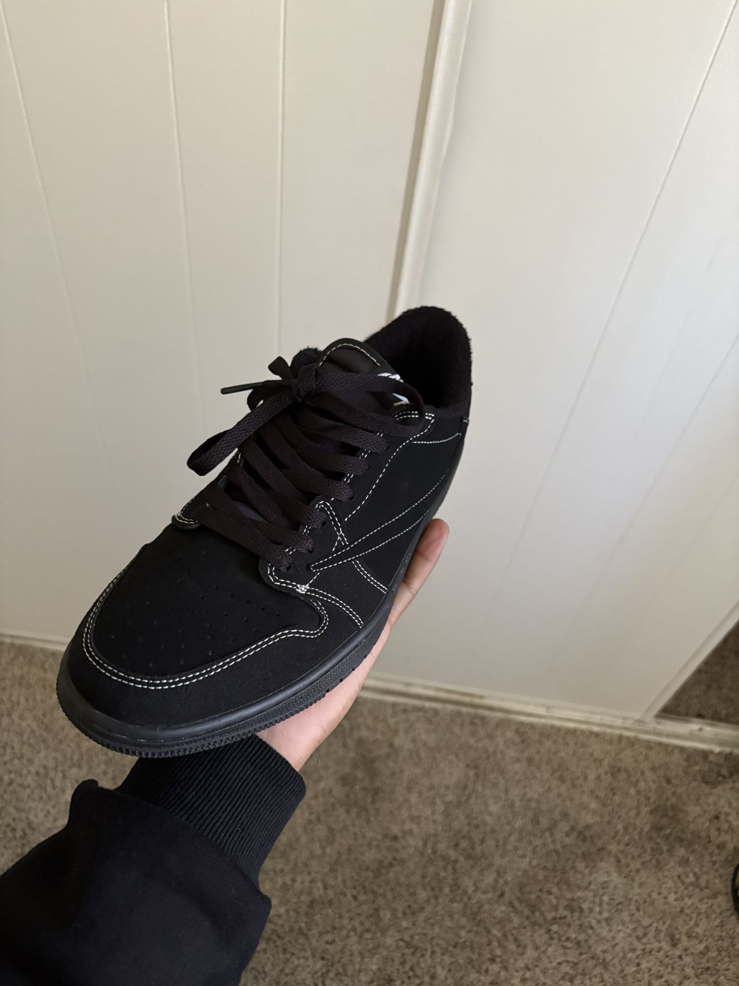 travis scott x air jordan redro 1s