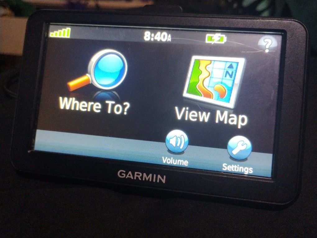 Garmin Nuvi 50LM GPS Navigation Unit