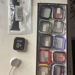 Apple Watch Series 4 44mm with Accessories & Charger