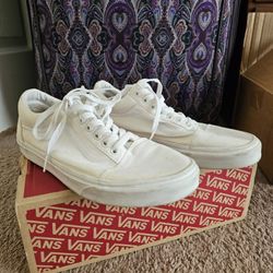 Vans 9.5 Read Description 