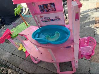 Barbie House