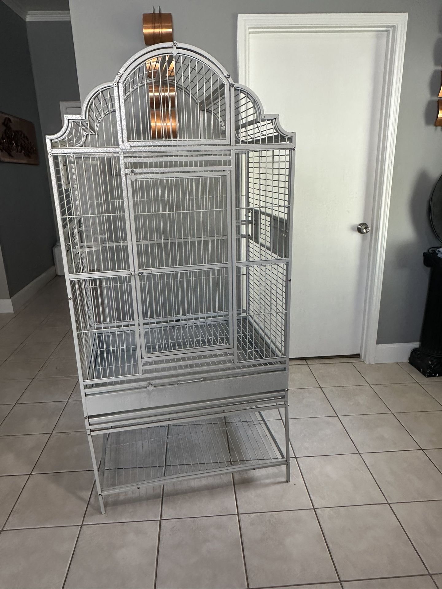 Xl Bird Cage Parrot Or Big Bird Cage