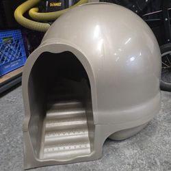 Pet Litter Box