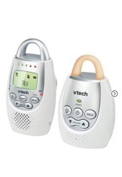 VTech® Safe&Sound® Digital Audio Baby Monitor