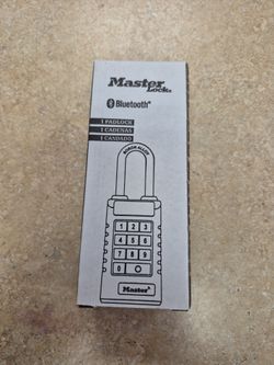 NEW Master Lock Bluetooth Padlock 6400LJENT