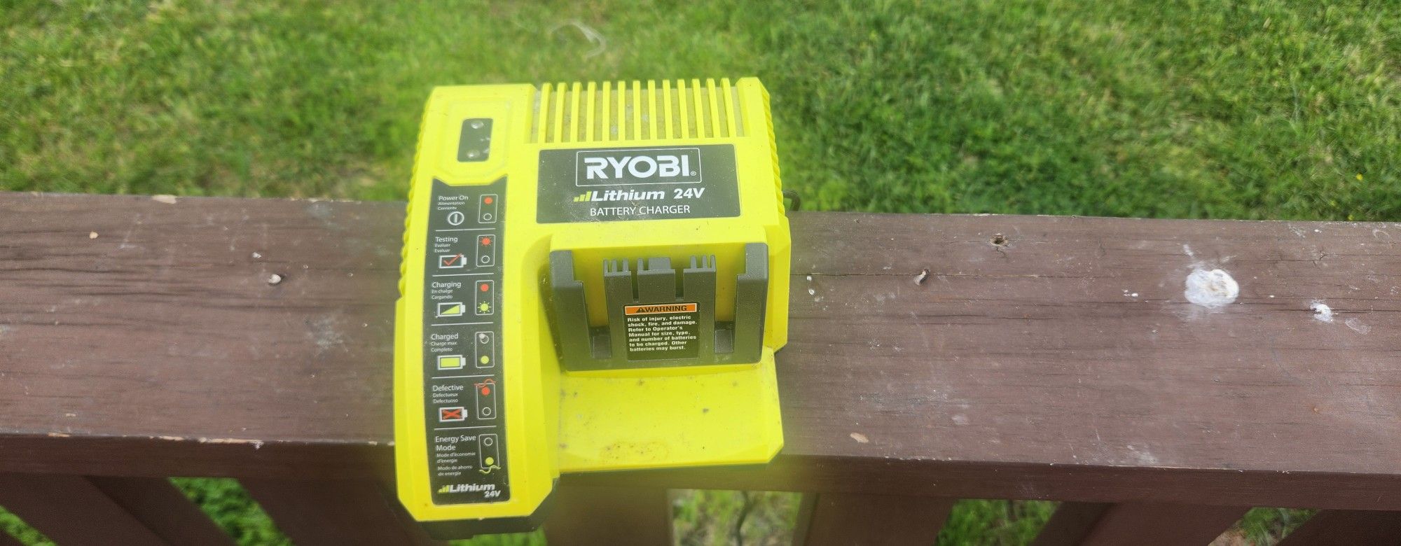 Ryobi Charger