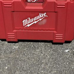 Milwaukee Drill Set