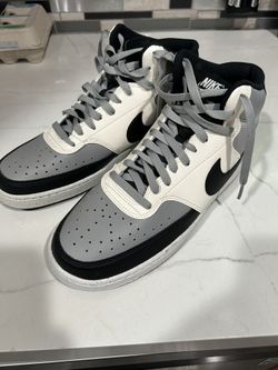 Nike Court Mid Gray
