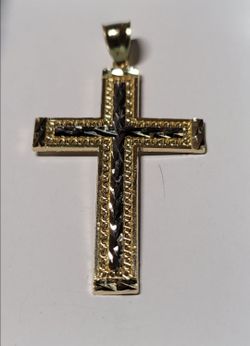 14 K GOLD CROSS PENDANT