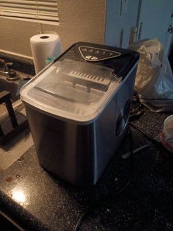 Frigidaire Countertop Ice Maker