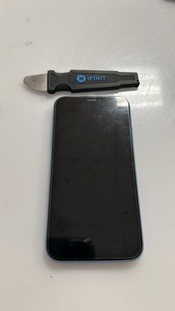 iPhone Cracked screen LCD