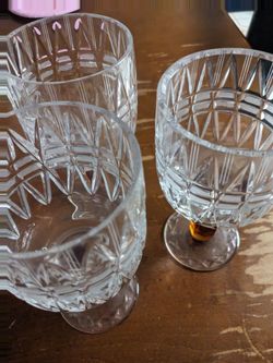 Christal Champagne glasses 3 glasses $5 each 3.5"x6