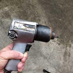 Caterpillar Impact Wrench