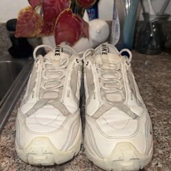 Nike V2k Run US Size 8.5 Women