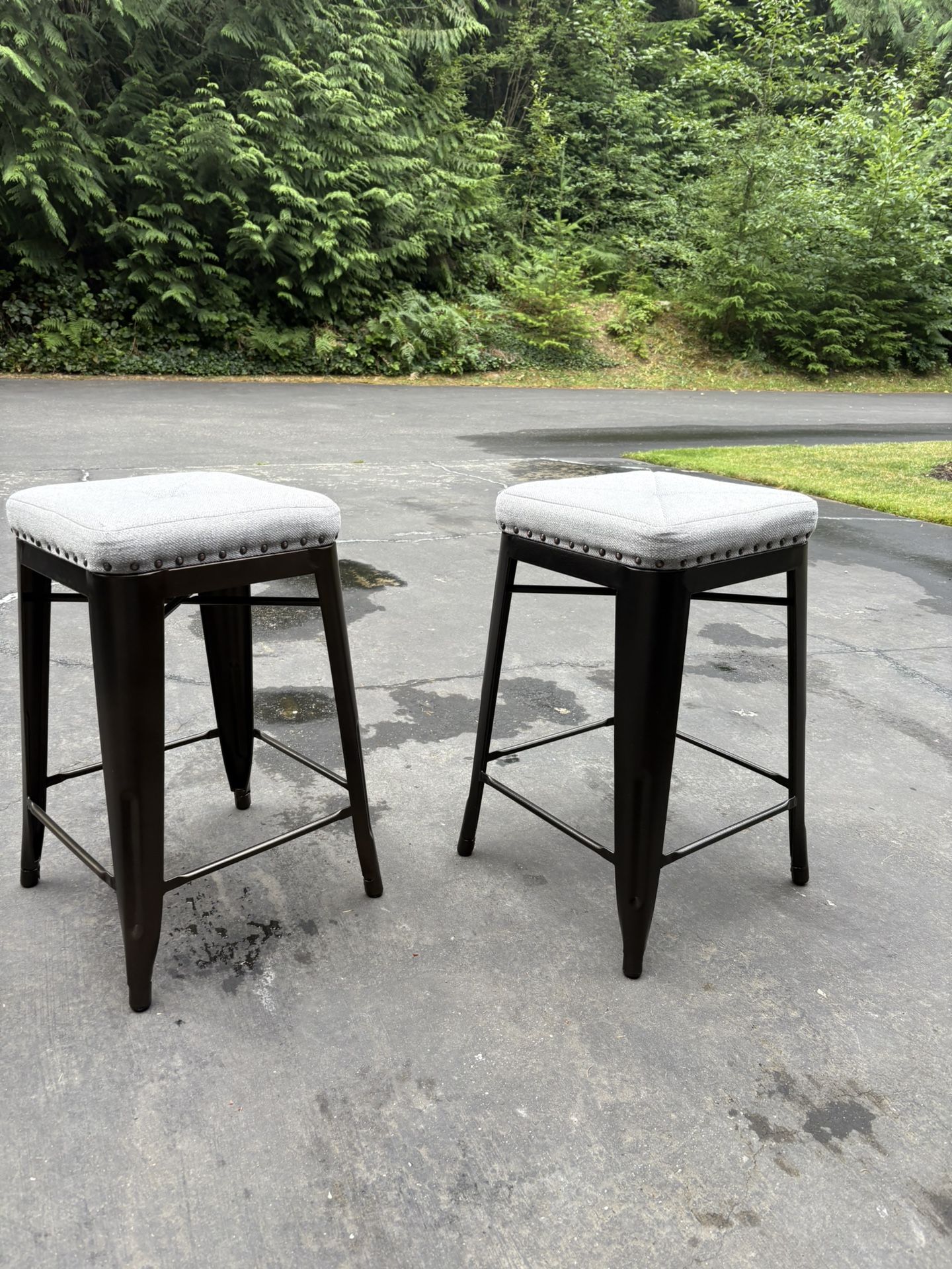 Bar Stools 24”