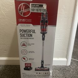 Hoover Cordless Vacuum  *NEW*
