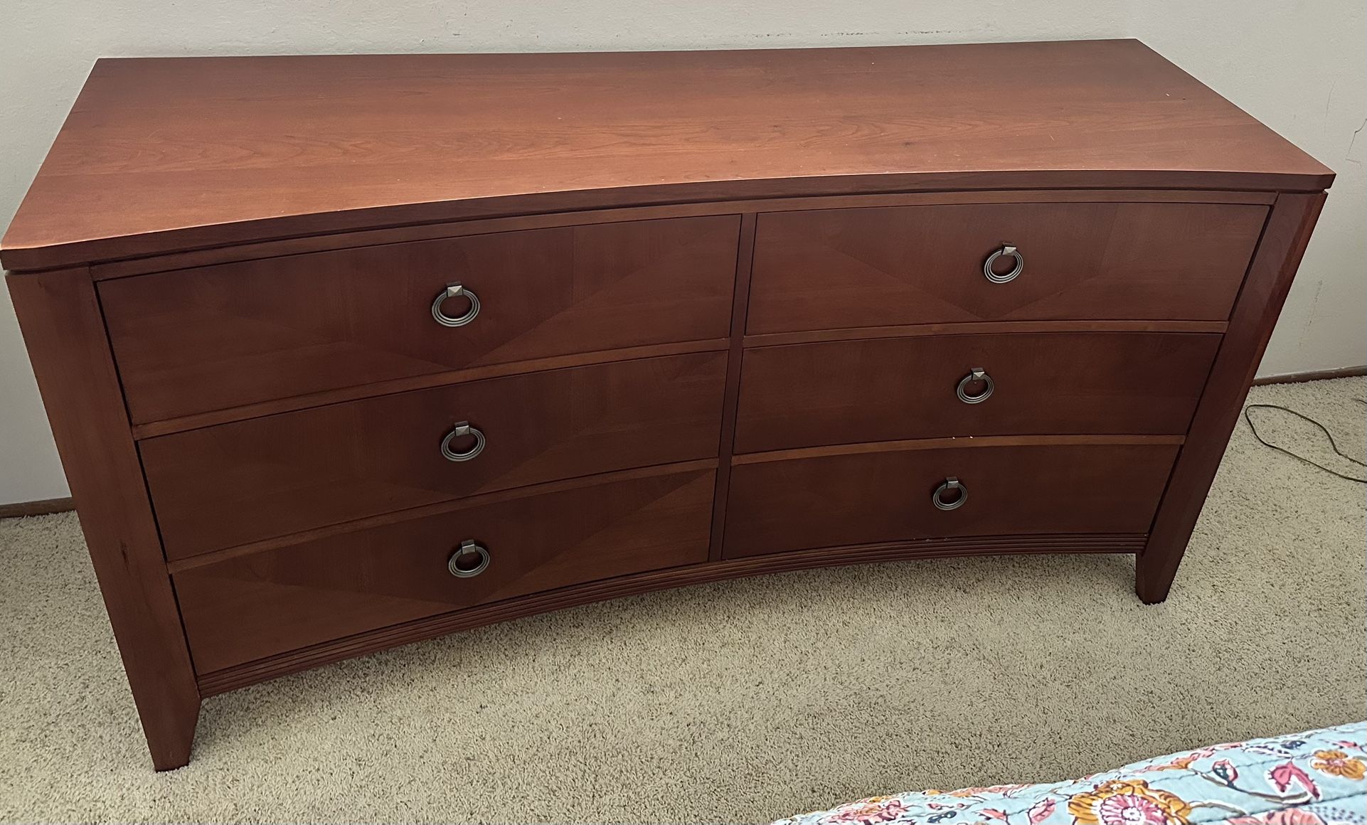 Ethan Allen Dresser