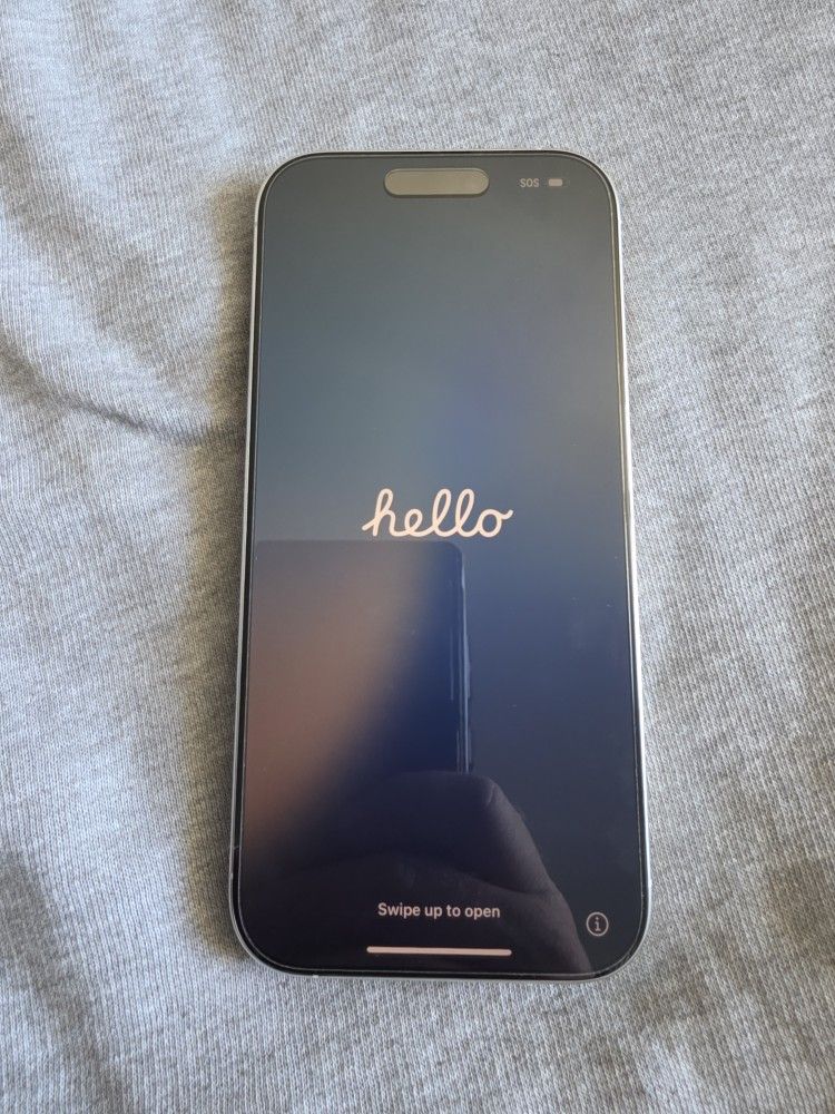 LIKE NEW IPHONE 16 PRO. Less than A Week Old.
