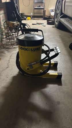 Grease Gun.