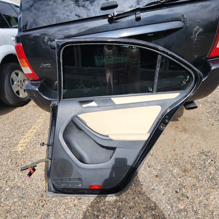VW JETTA 2012 (2011-2014) REAR PASSENGER DOOR,