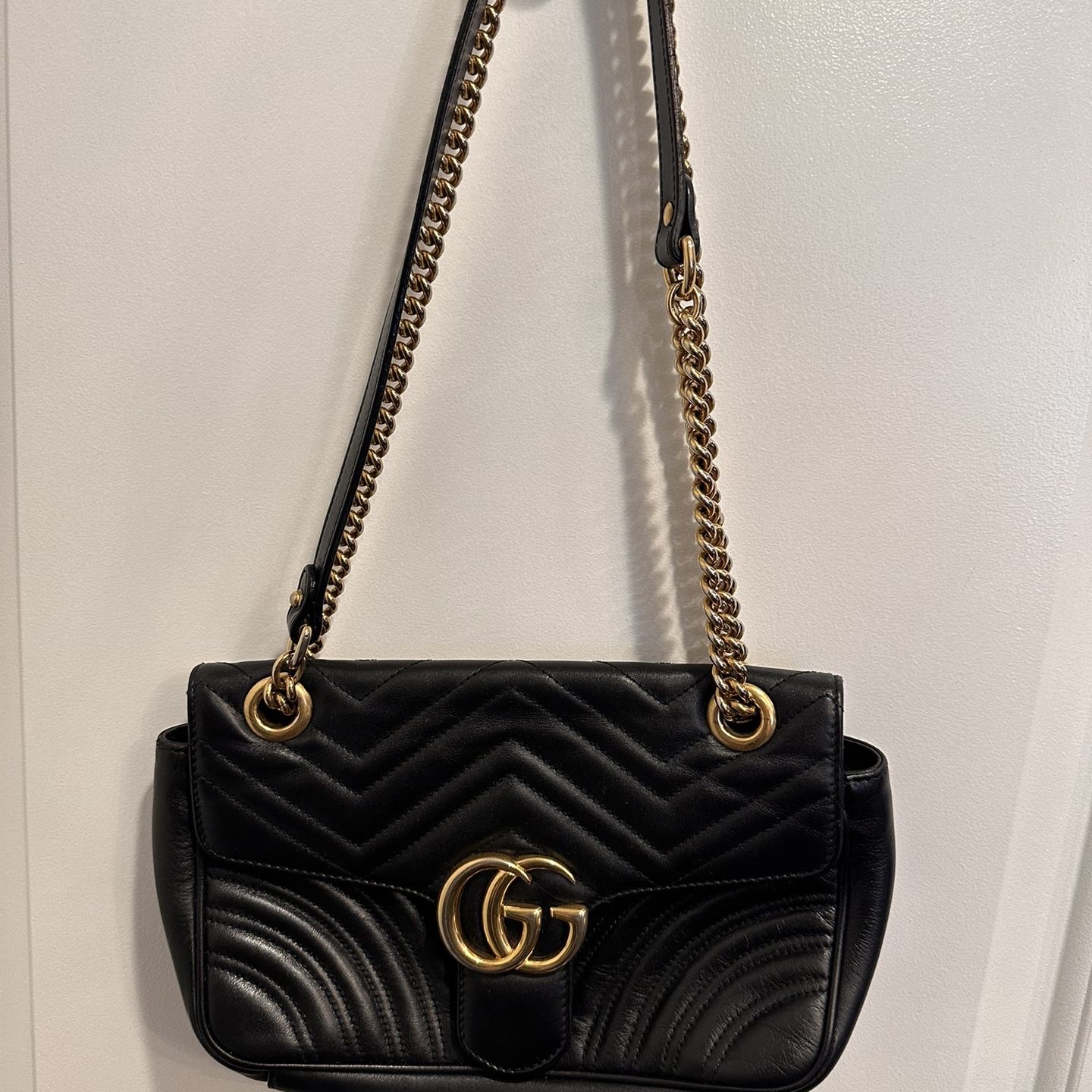 Gucci Crossbody Bag. Authentic. 