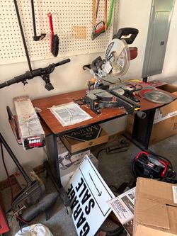 10” saw, table on wheels, Haul Master Roller stand and 4 carbide blades