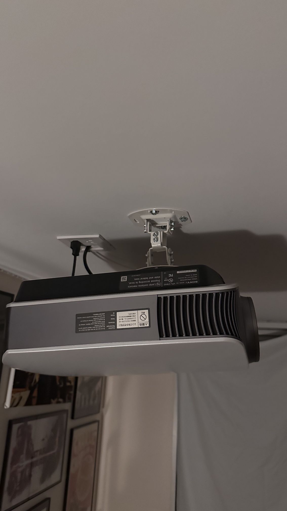 Sony Bravia SXRD 1080P - HD Projector