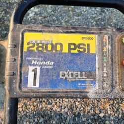 Pressure Washer Commercial 2800 PSI - powered by Honda Gx200