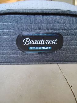 Beautyrest PressureSmart Plush Mattress, Queen