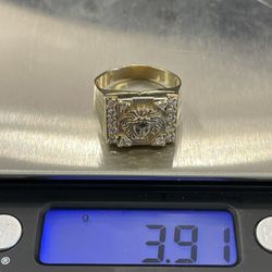 10k Gold Ring