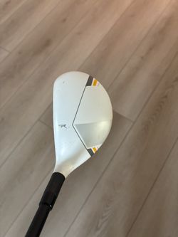 TaylorMade RBZ Men’s Golf Hybrid # 4