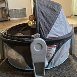 Fisher Price Portable Bassinet Dome