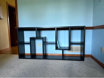 Bookcase/shelves/tv stand