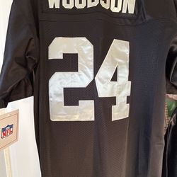Woodson Raiders jerseys M L XL