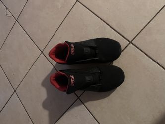 Fila Tennis Size 8.5