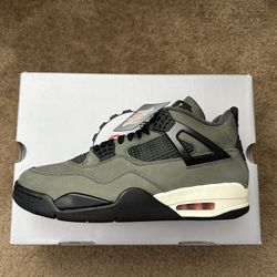 Undefeated Jordan 4s