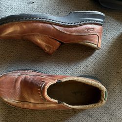 Men’s Shoes Size 10