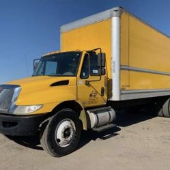 2018 International 4300 26' S/A Box Truck Delivery Van Liftgate Cummins bidadoo