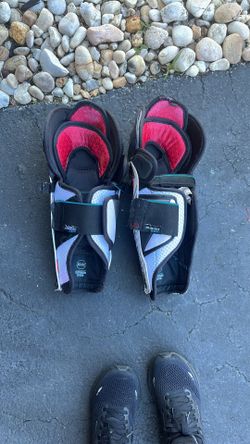 CCM Hockey Shin Pads Junior Small
