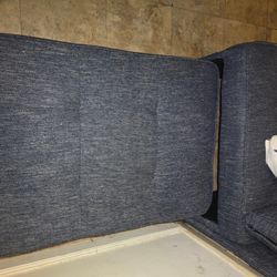 Small Pull Out Couch 