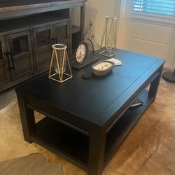 Coffee Table/ And Tables Combo For Sale