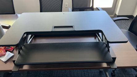 Standing desk (manual)