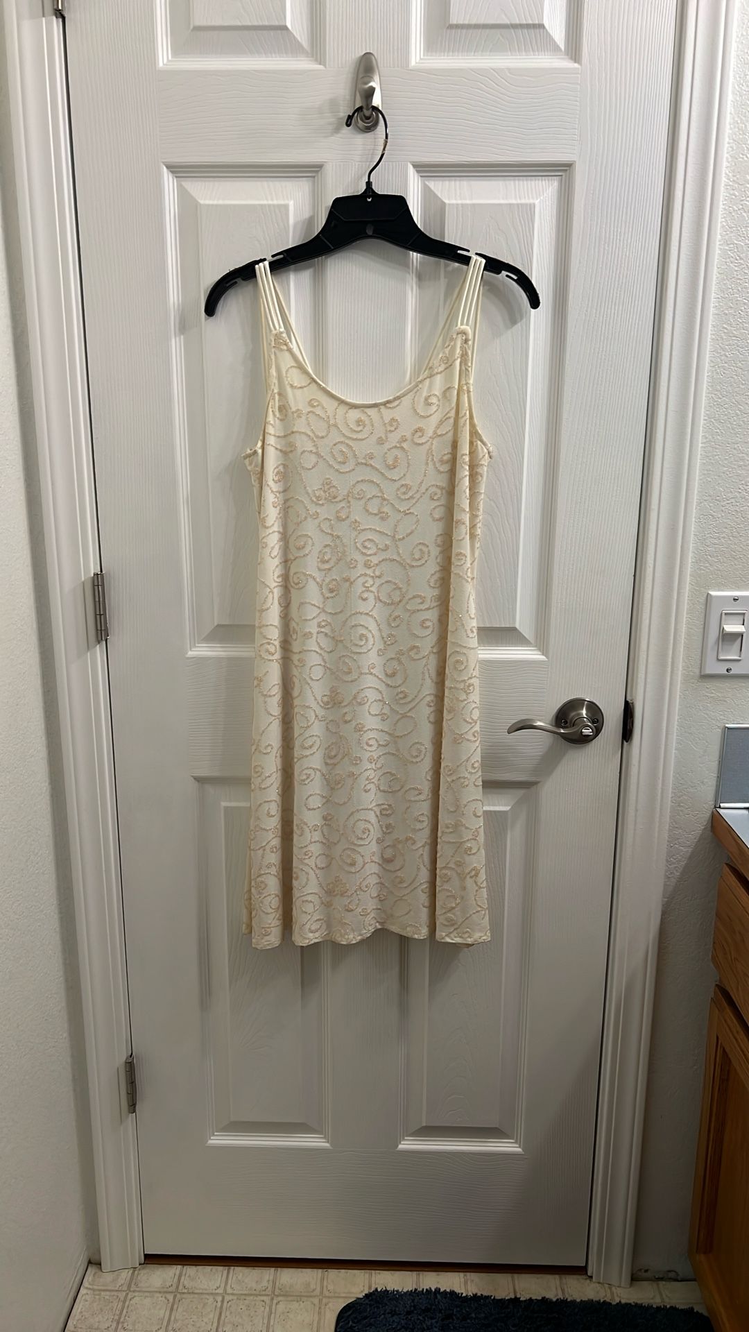 Cream Cocktail Dress Size 6