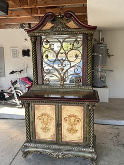 Vintage Bureau / Vintage Dresser